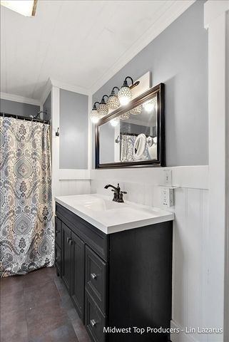 1024 Butterworth Street, Grand Rapids, MI 49504