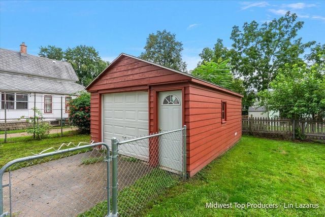1024 Butterworth Street, Grand Rapids, MI 49504