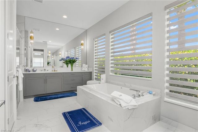 11878 Gardenia AVE, Naples, FL 34120