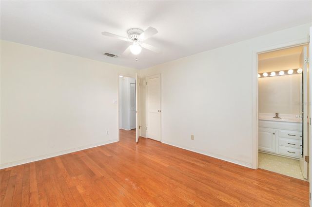 560 E COUNTRY CLUB DRIVE, Williston, FL 32696