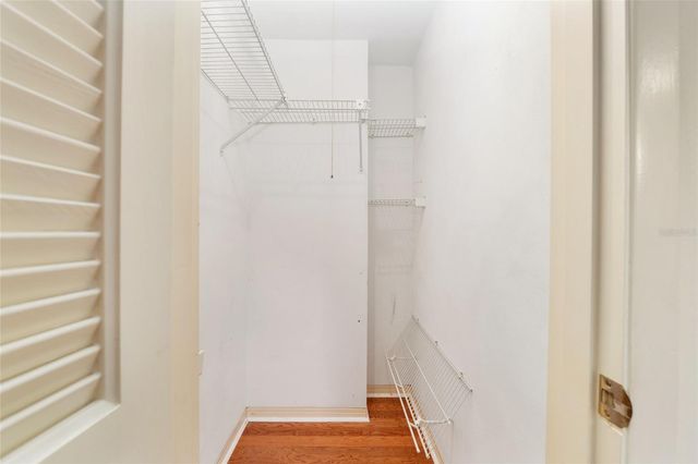 560 E COUNTRY CLUB DRIVE, Williston, FL 32696