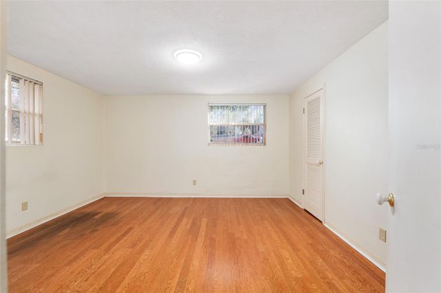 560 E COUNTRY CLUB DRIVE, Williston, FL 32696