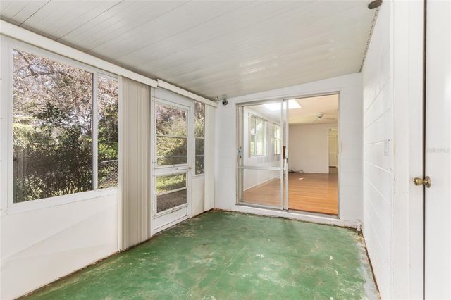 560 E COUNTRY CLUB DRIVE, Williston, FL 32696