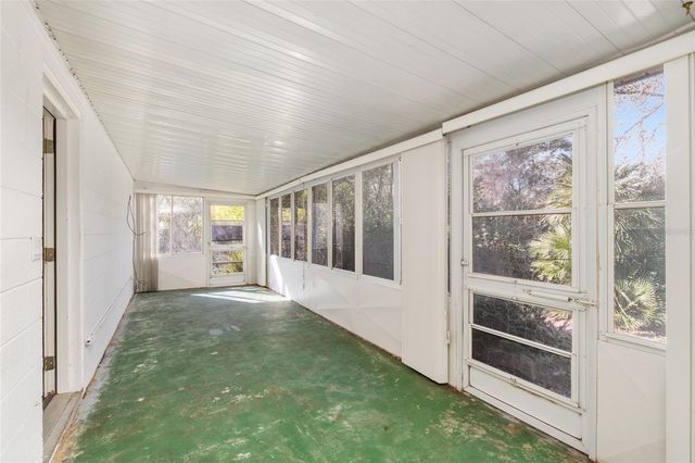 560 E COUNTRY CLUB DRIVE, Williston, FL 32696