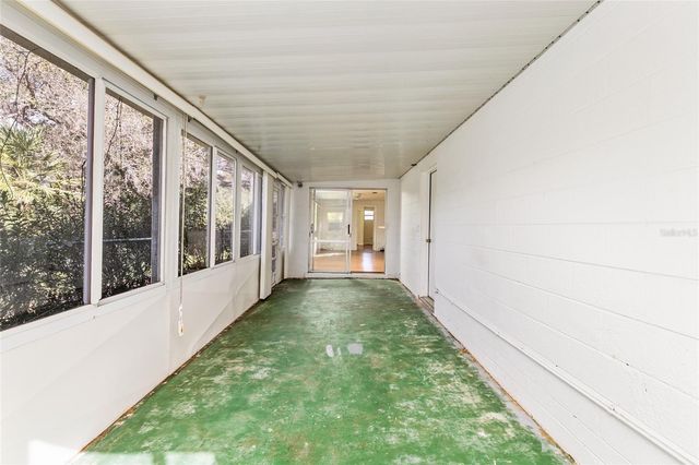 560 E COUNTRY CLUB DRIVE, Williston, FL 32696