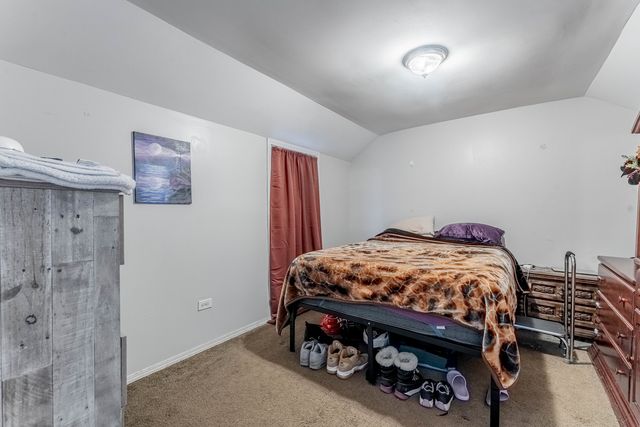 131 N Gifford Street, Elgin, IL 60120