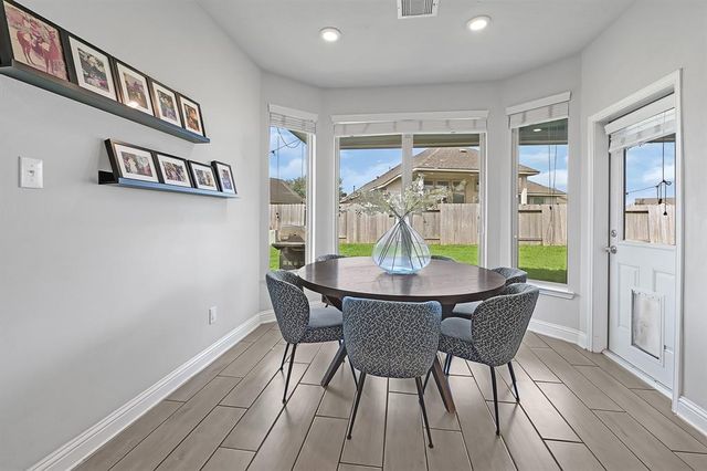8207 Oxbow Manor Lane, Cypress, TX 77433