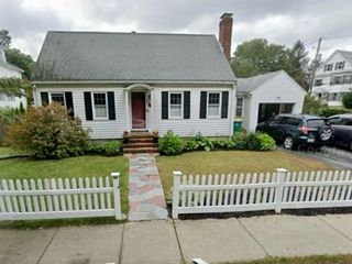 40 Shattuck Park Rd, Norwood, MA 02062