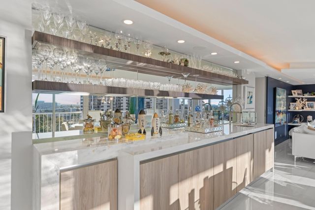 2800 E Sunrise Boulevard 10A, Fort Lauderdale, FL 33304