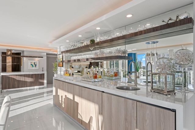 2800 E Sunrise Boulevard 10A, Fort Lauderdale, FL 33304