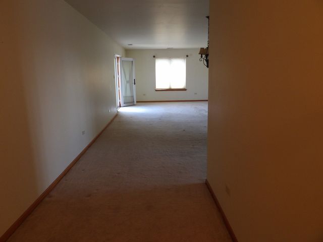 3640 186th Street 402, Lansing, IL 60438