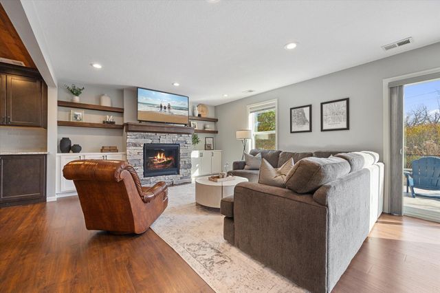 4109 127th Trail, Savage, MN 55378