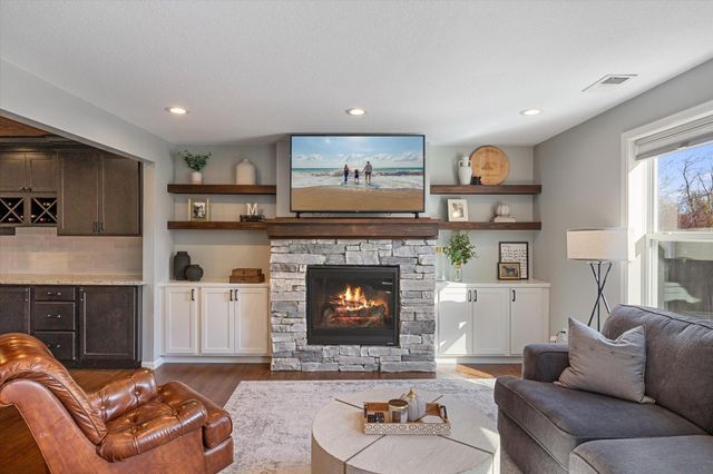 4109 127th Trail, Savage, MN 55378