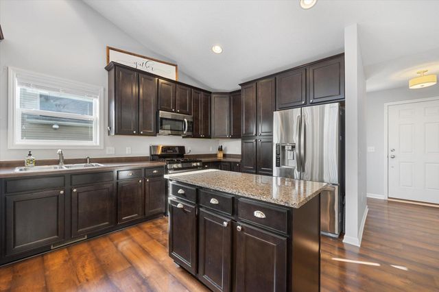 4109 127th Trail, Savage, MN 55378