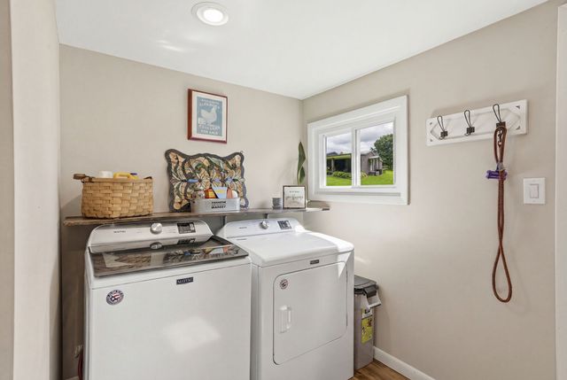 745 Lois Ridge Rd, Lynchburg, TN 37352