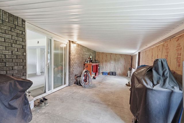 745 Lois Ridge Rd, Lynchburg, TN 37352