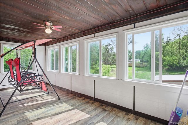 2705 Glendale Road, Summit Township, MI 49203