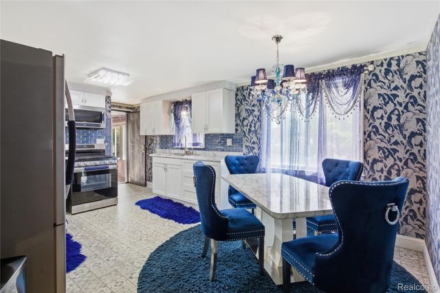 2705 Glendale Road, Summit Township, MI 49203