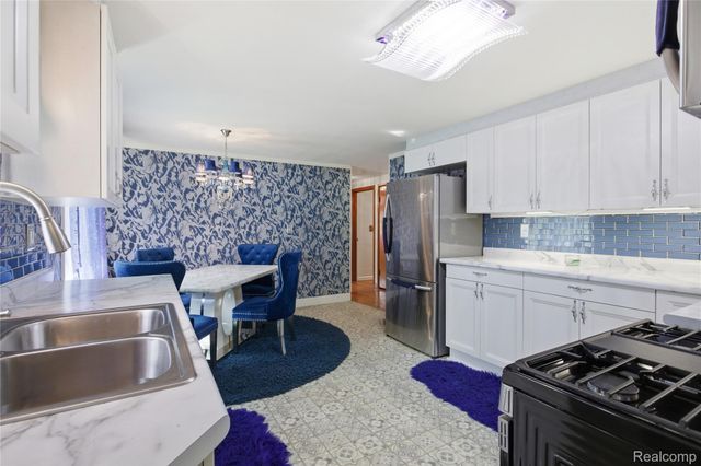 2705 Glendale Road, Summit Township, MI 49203