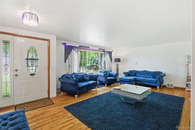 2705 Glendale Road, Summit Township, MI 49203