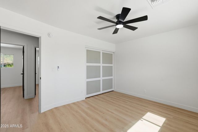 3327 W WETHERSFIELD Road, Phoenix, AZ 85029