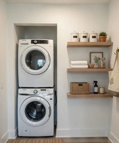 631 S Gregory Street, San Diego, CA 92113