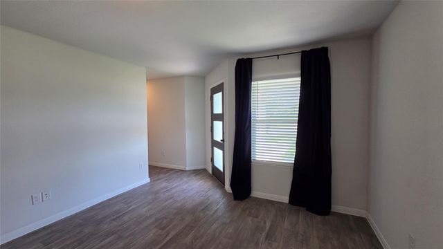 356 Road 5138, Cleveland, TX 77327