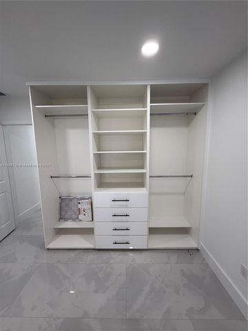 841 W 50th St 2, Hialeah, FL 33012