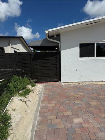 841 W 50th St 2, Hialeah, FL 33012