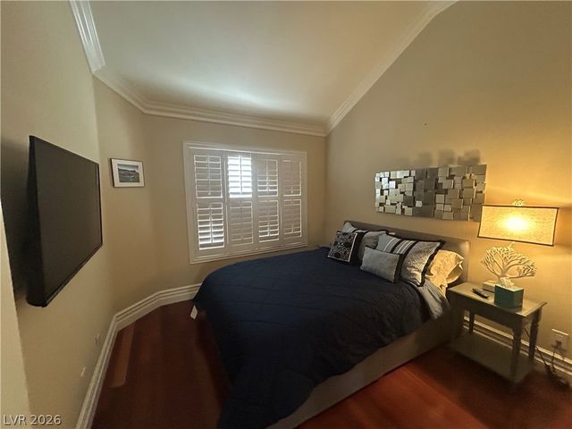 7060 Big Springs Court, Las Vegas, NV 89113