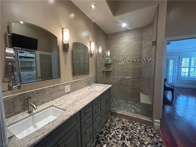 7060 Big Springs Court, Las Vegas, NV 89113
