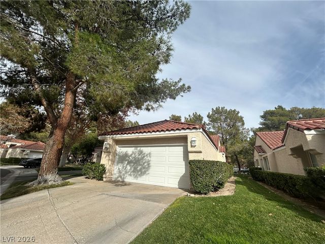 7060 Big Springs Court, Las Vegas, NV 89113