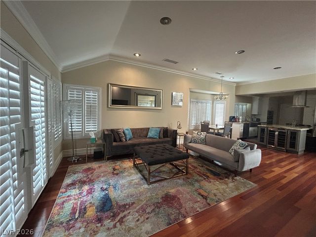 7060 Big Springs Court, Las Vegas, NV 89113