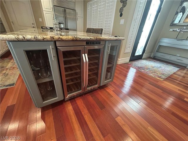 7060 Big Springs Court, Las Vegas, NV 89113