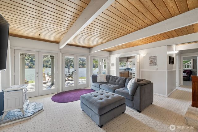 18452 S West View Road, Mount Vernon, WA 98274