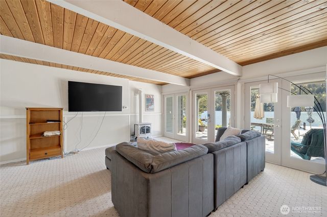 18452 S West View Road, Mount Vernon, WA 98274