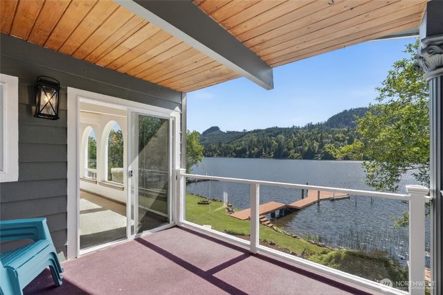 18452 S West View Road, Mount Vernon, WA 98274