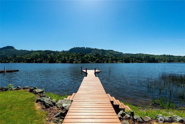 18452 S West View Road, Mount Vernon, WA 98274