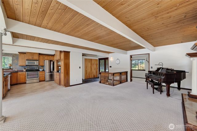18452 S West View Road, Mount Vernon, WA 98274