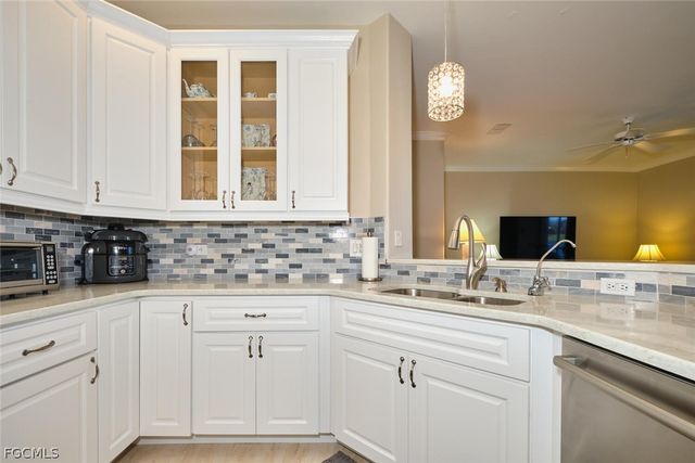 8786 Stockbridge DR, Fort Myers, FL 33908