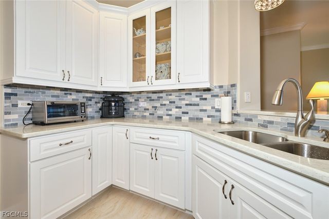 8786 Stockbridge DR, Fort Myers, FL 33908