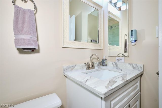 8786 Stockbridge DR, Fort Myers, FL 33908