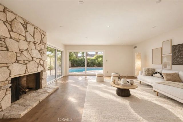 5047 Gerald Avenue, Encino, CA 91436