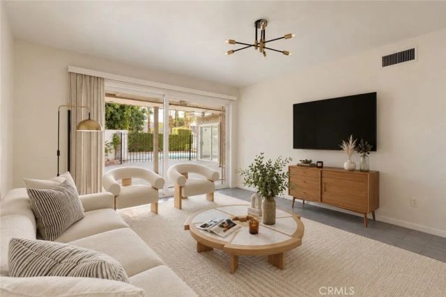 5047 Gerald Avenue, Encino, CA 91436