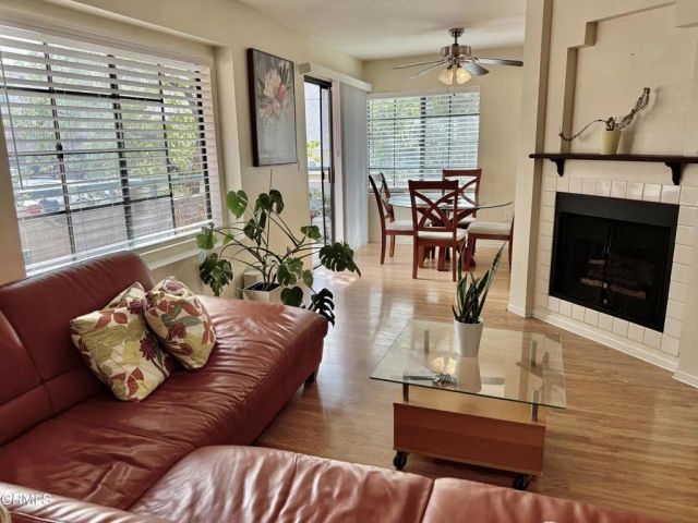 18109 Erik Court 451, Canyon Country, CA 91387