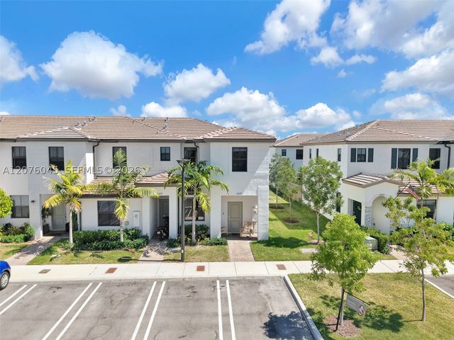 12877 SW 232nd Ln, Homestead, FL 33032