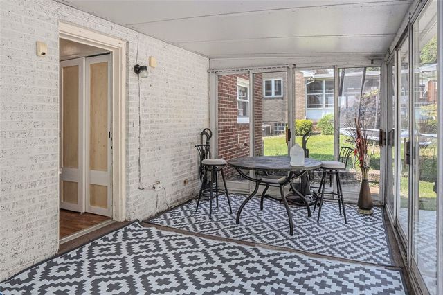 4826 Poplar St., West Mifflin, PA 15122