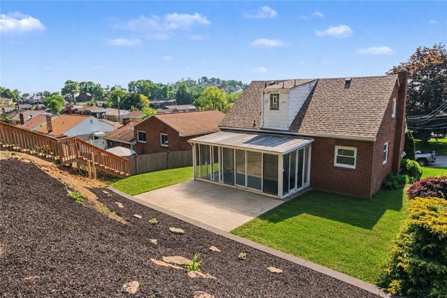 4826 Poplar St., West Mifflin, PA 15122