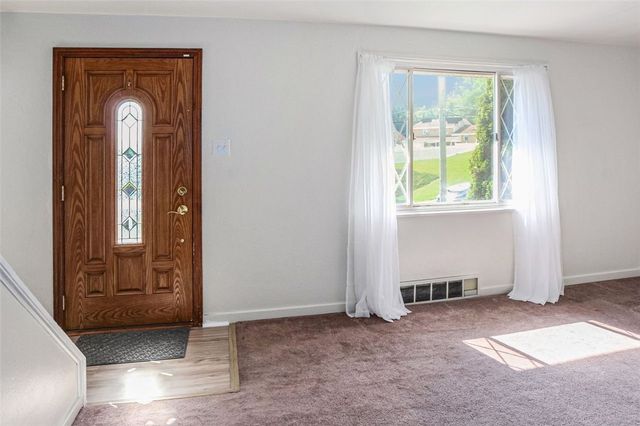 4826 Poplar St., West Mifflin, PA 15122