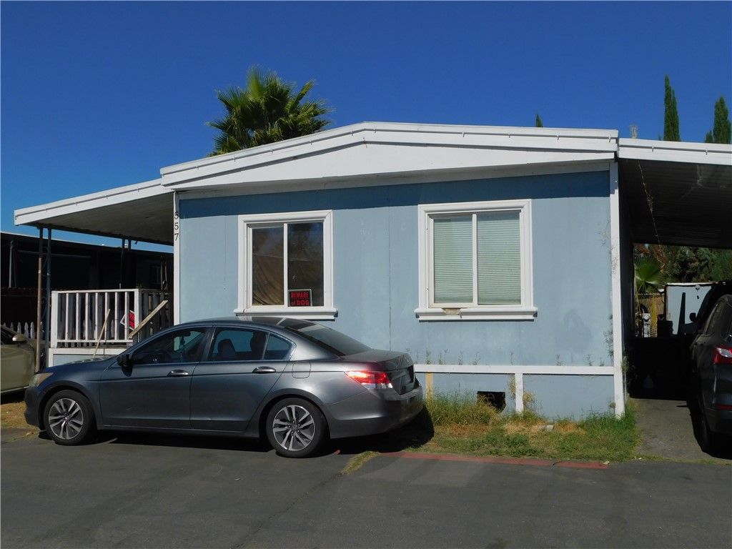 1097 N State Street 557, Hemet, CA 92543